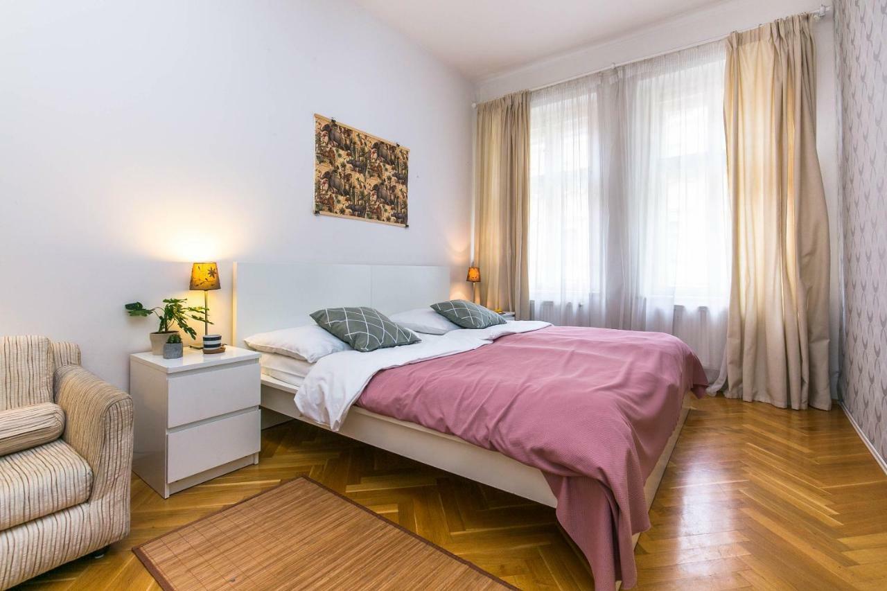 Art Apartments Prague II Buitenkant foto