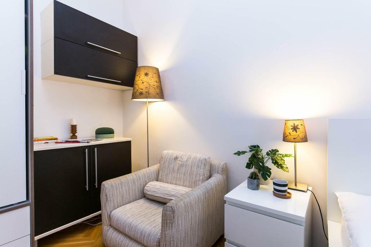 Art Apartments Prague II Buitenkant foto