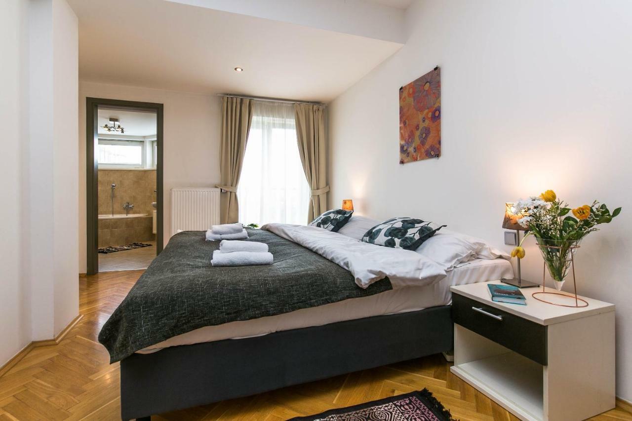 Art Apartments Prague II Buitenkant foto